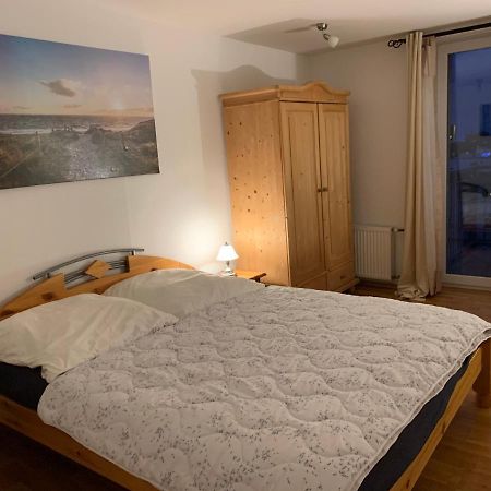 Südstadt-FeWo mit großem Balkon nahe City und Meer - über den Dächern von WHV Wilhelmshaven Exterior foto